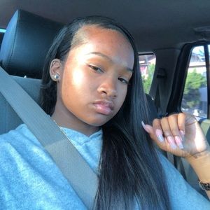 Meet your Posher, Ajana